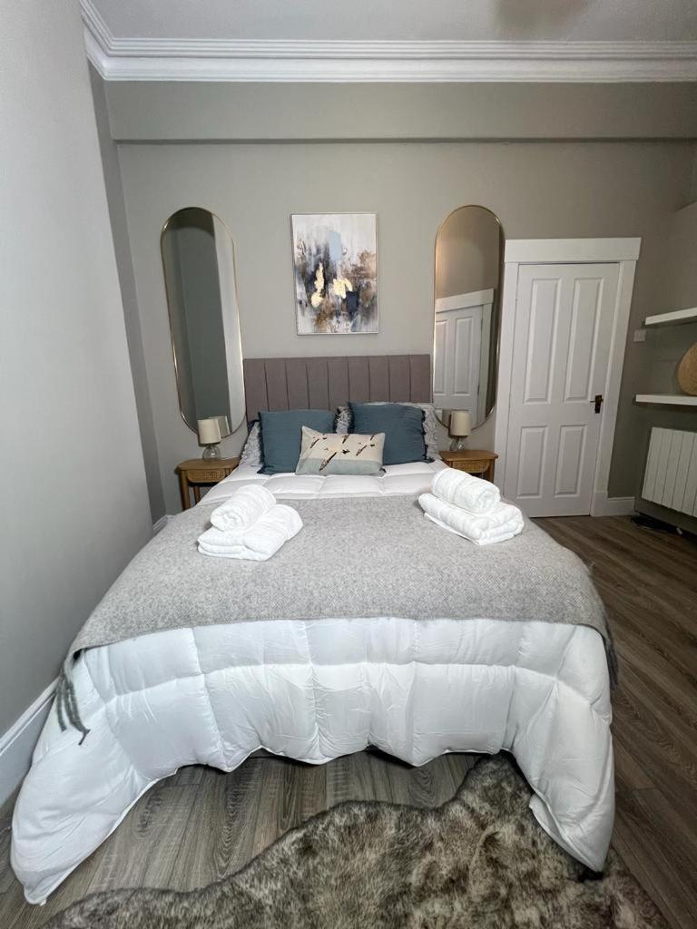 No 6 Sea Whisper Apartment Portrush Ruang foto